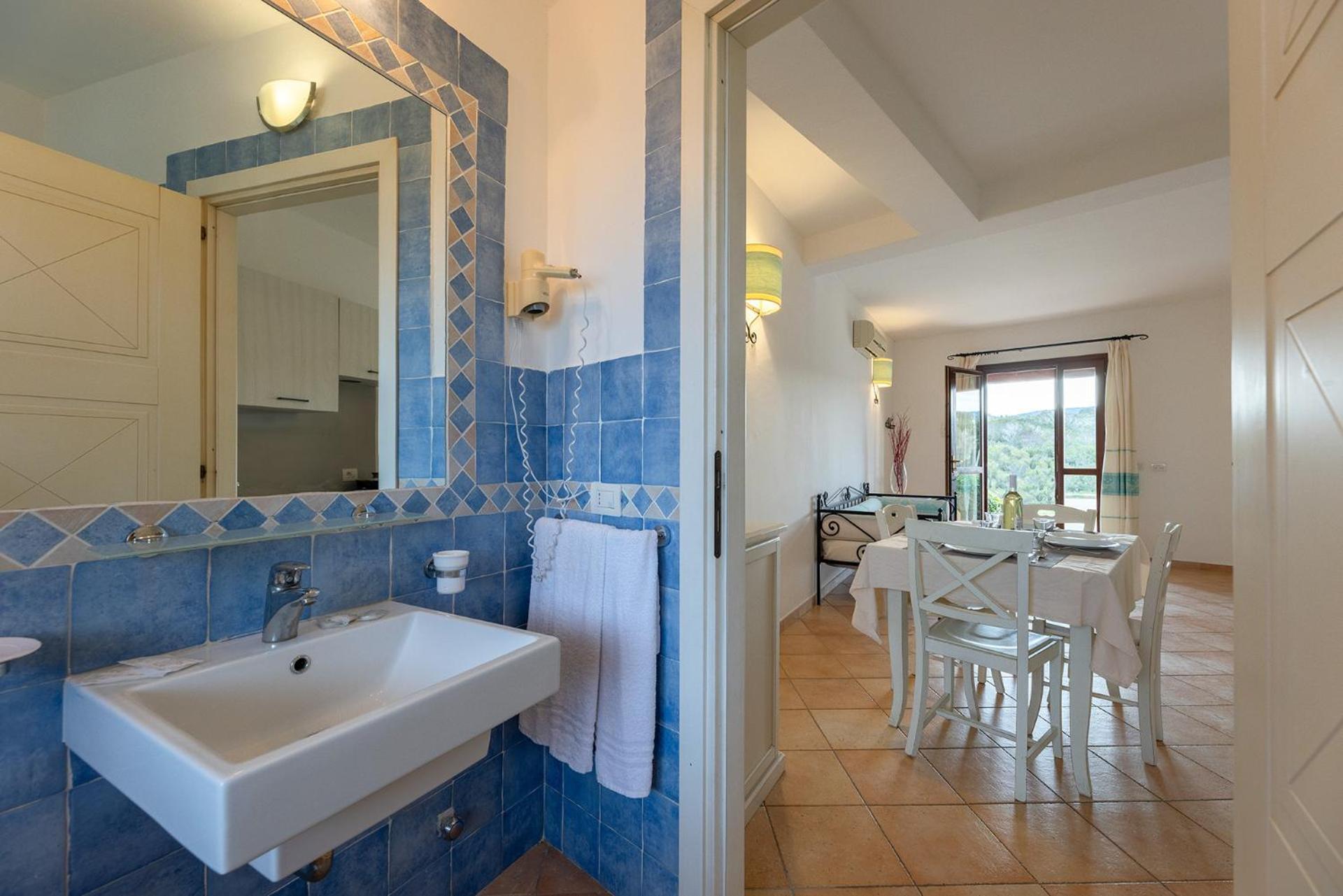 Residence Baia Dei Mirti Vignola Mare Экстерьер фото