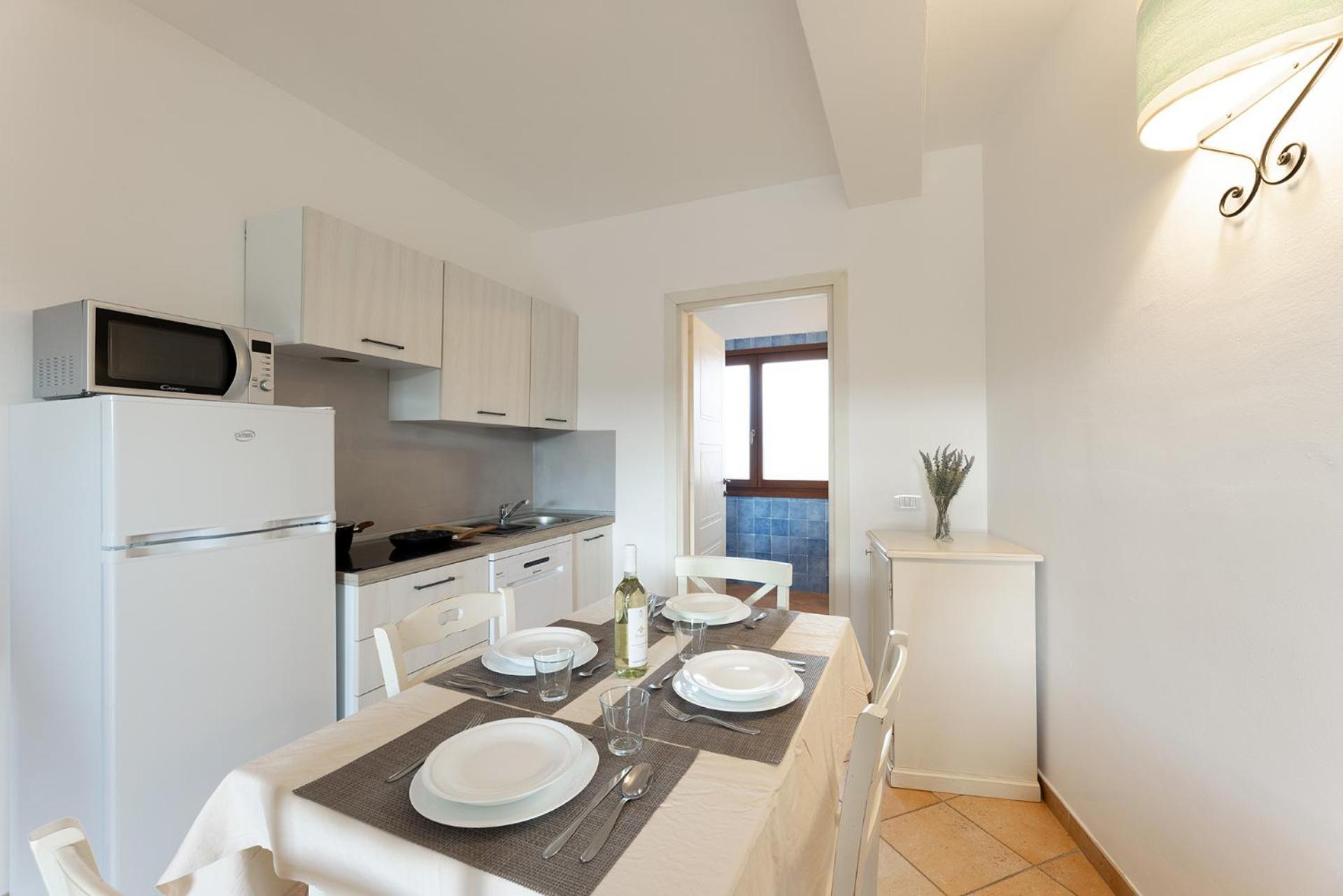 Residence Baia Dei Mirti Vignola Mare Экстерьер фото