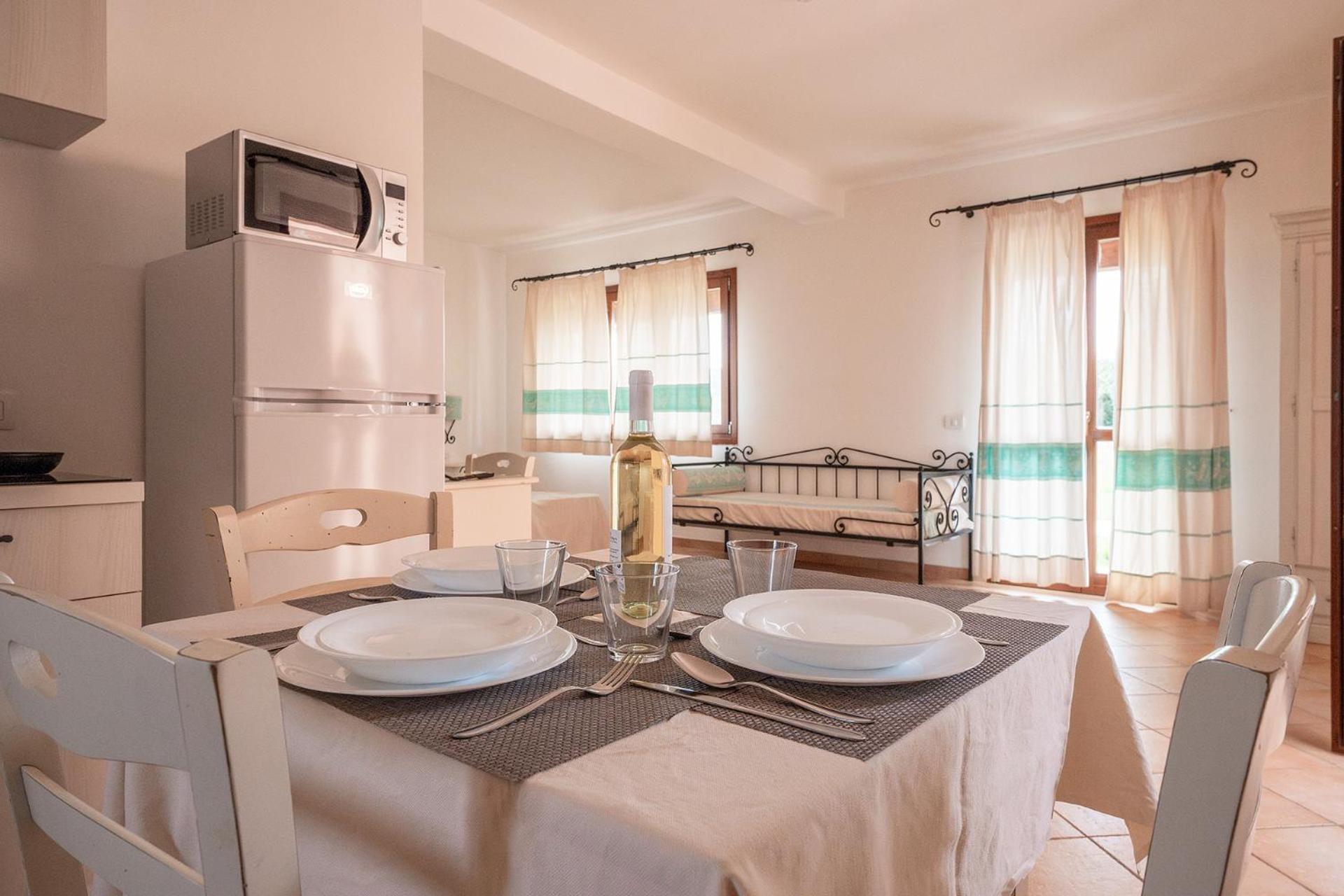 Residence Baia Dei Mirti Vignola Mare Экстерьер фото