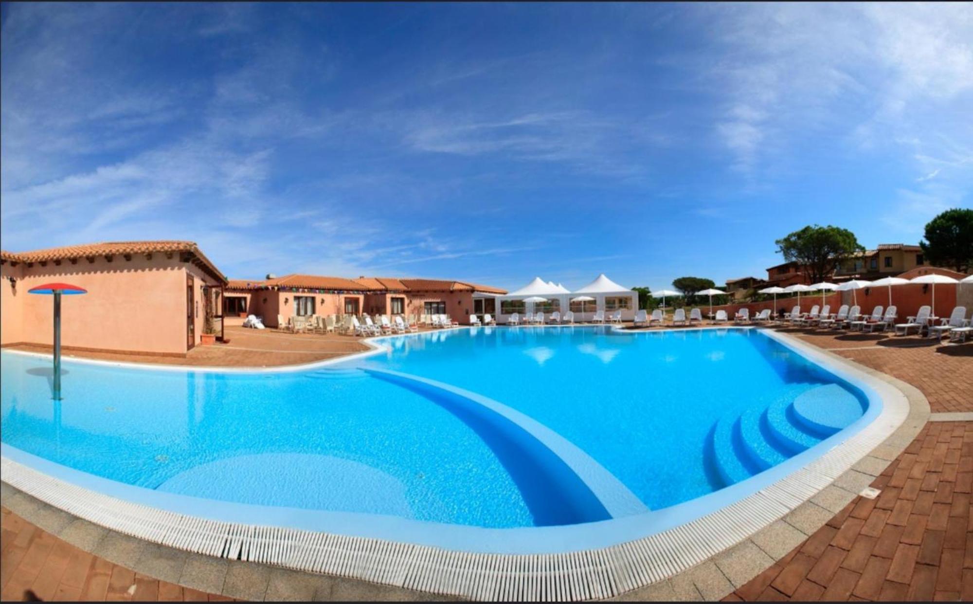 Residence Baia Dei Mirti Vignola Mare Экстерьер фото