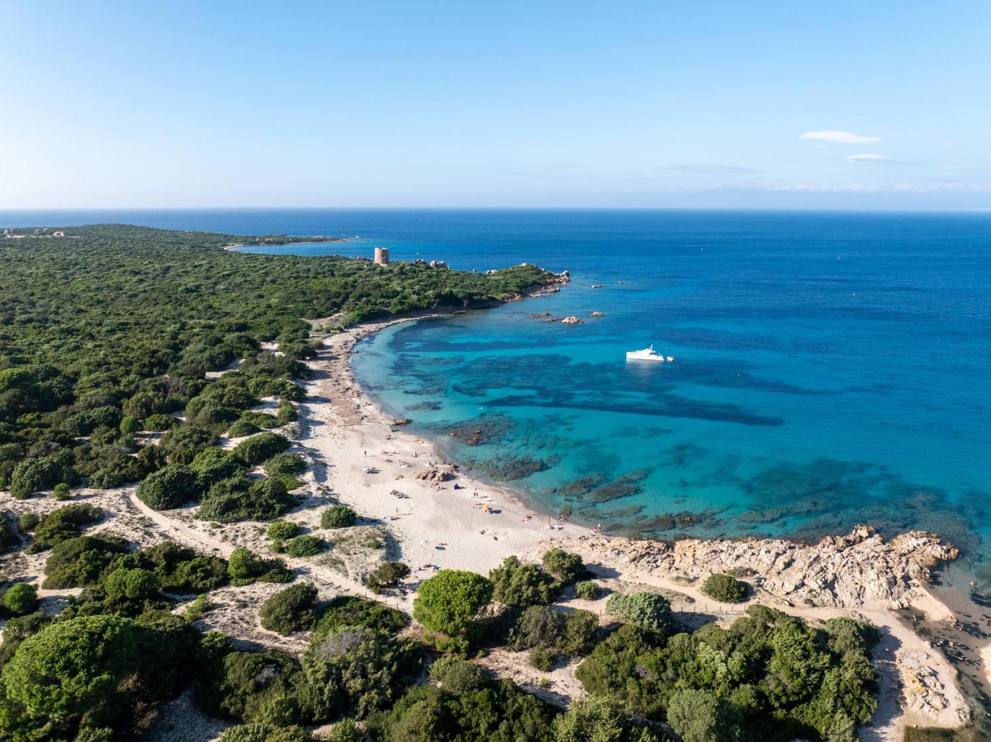 Residence Baia Dei Mirti Vignola Mare Экстерьер фото