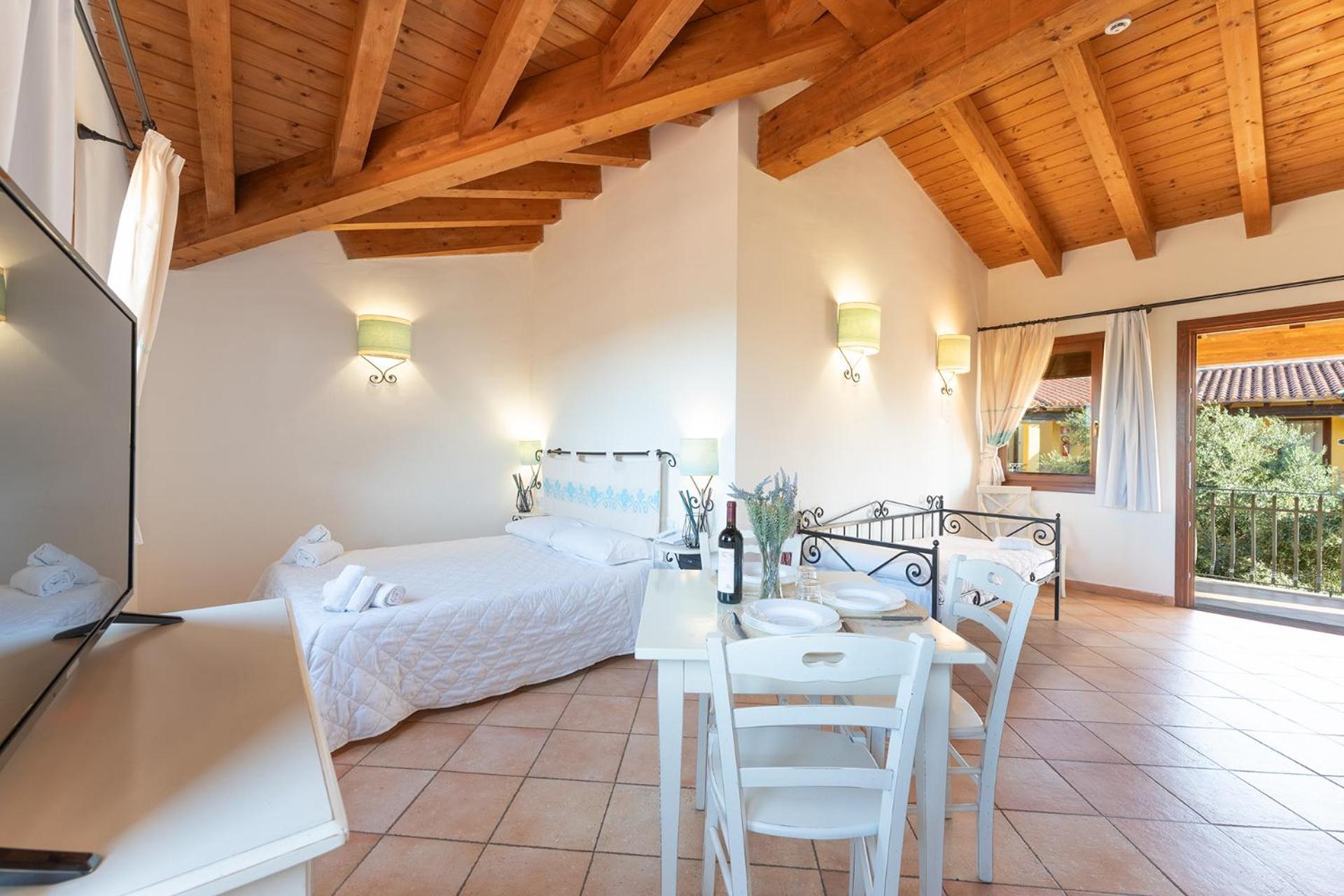 Residence Baia Dei Mirti Vignola Mare Экстерьер фото