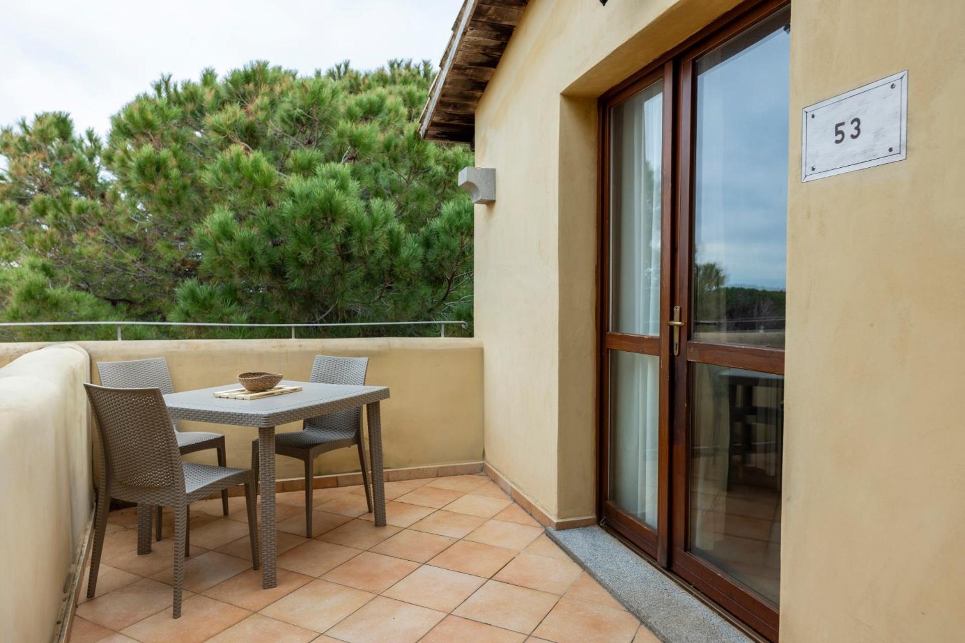 Residence Baia Dei Mirti Vignola Mare Экстерьер фото